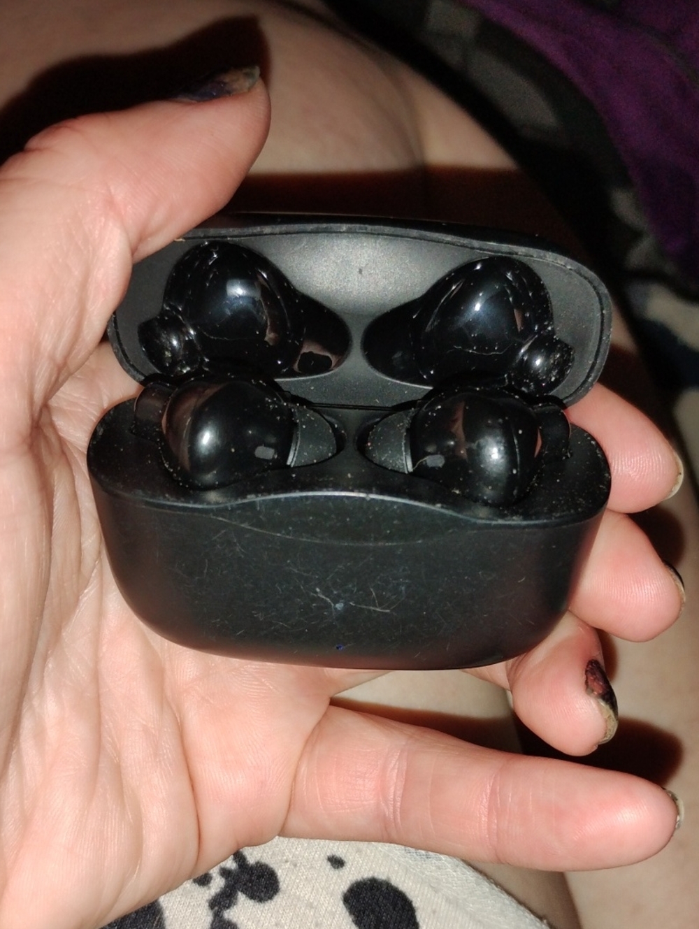 Wireless True Earbuds with Charging Case - Black